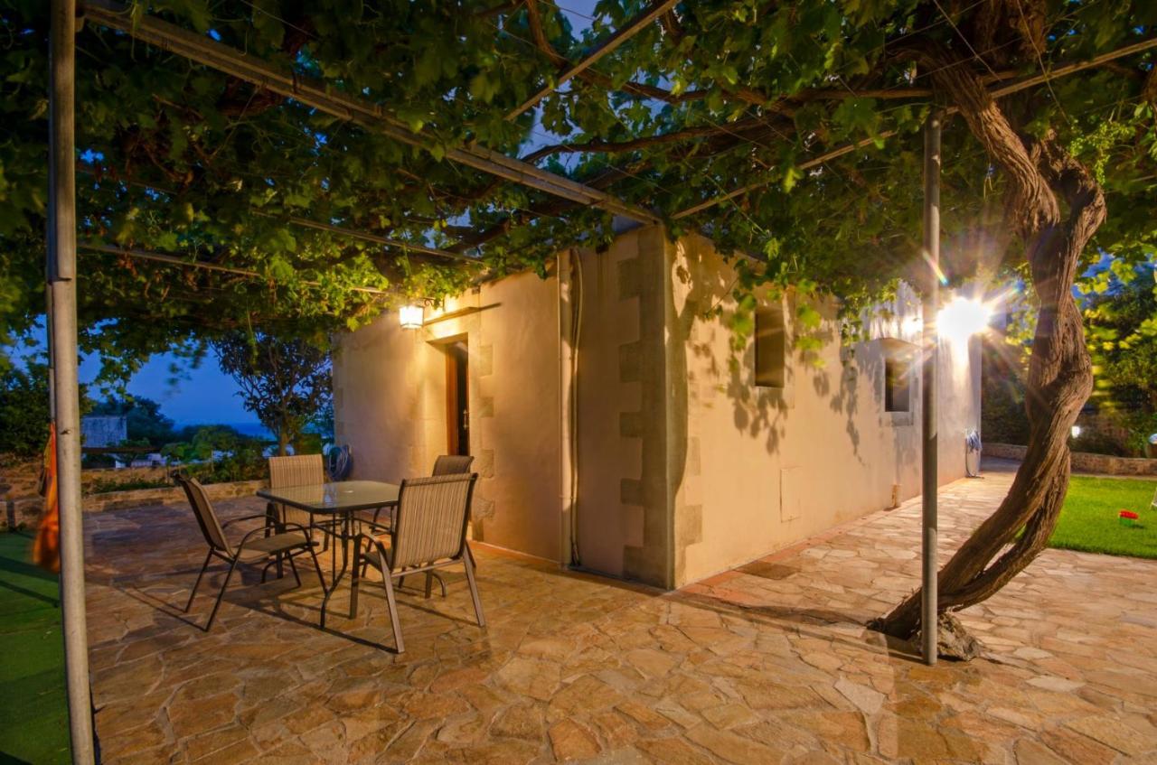 Aretaki Villas Astrátigos Dış mekan fotoğraf